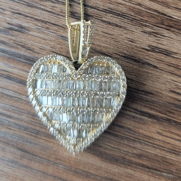 Gold Heart Baguette Pendant with Necklace - 10K Gold - Picture 5 of 6